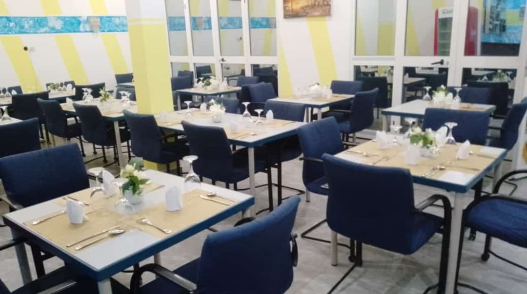 Restaurant les rêves gourmands Facebook ad: Les reves gourmands ….