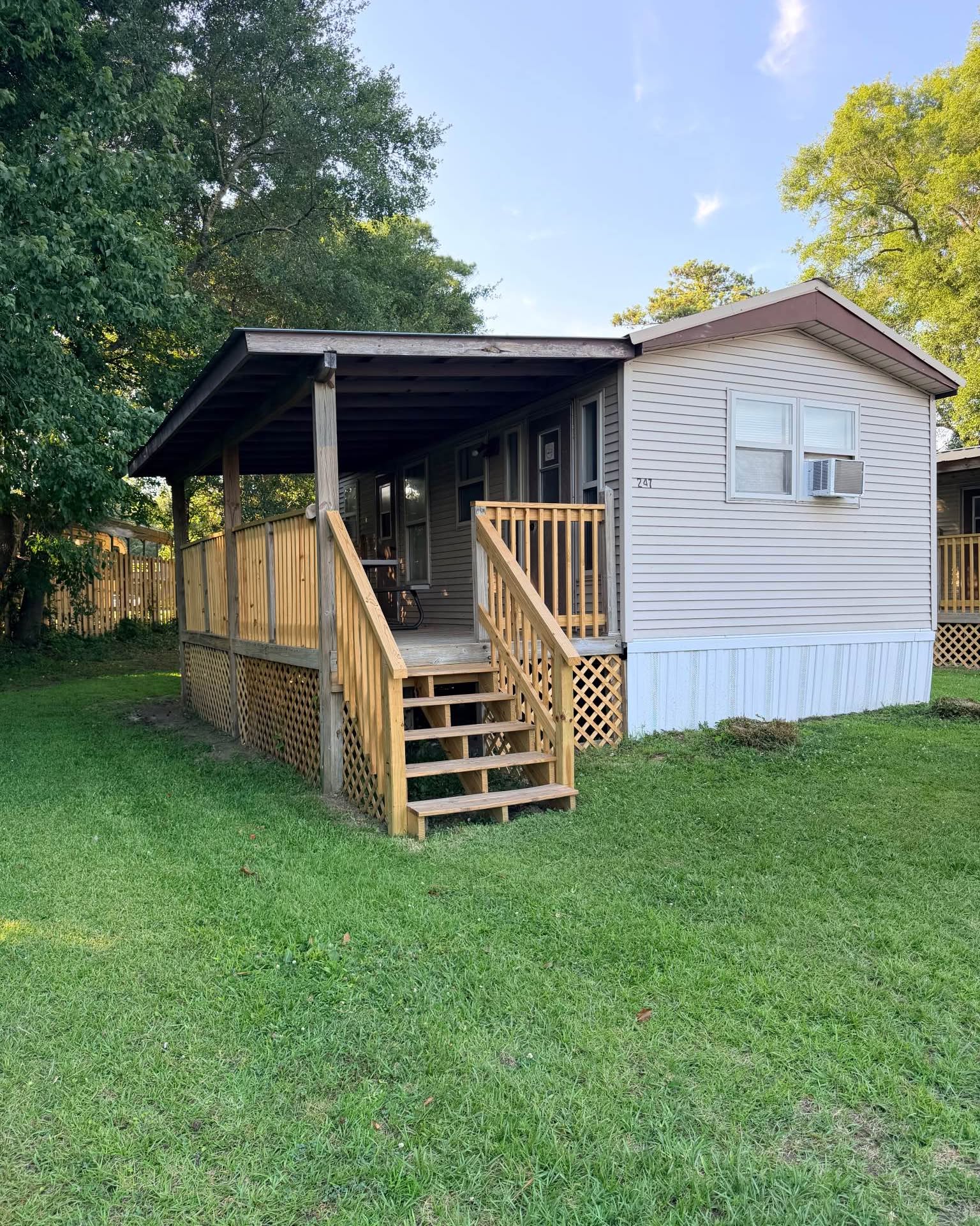Gena R. May Newmaster Facebook ad: 1 Bed 1 Bath - House