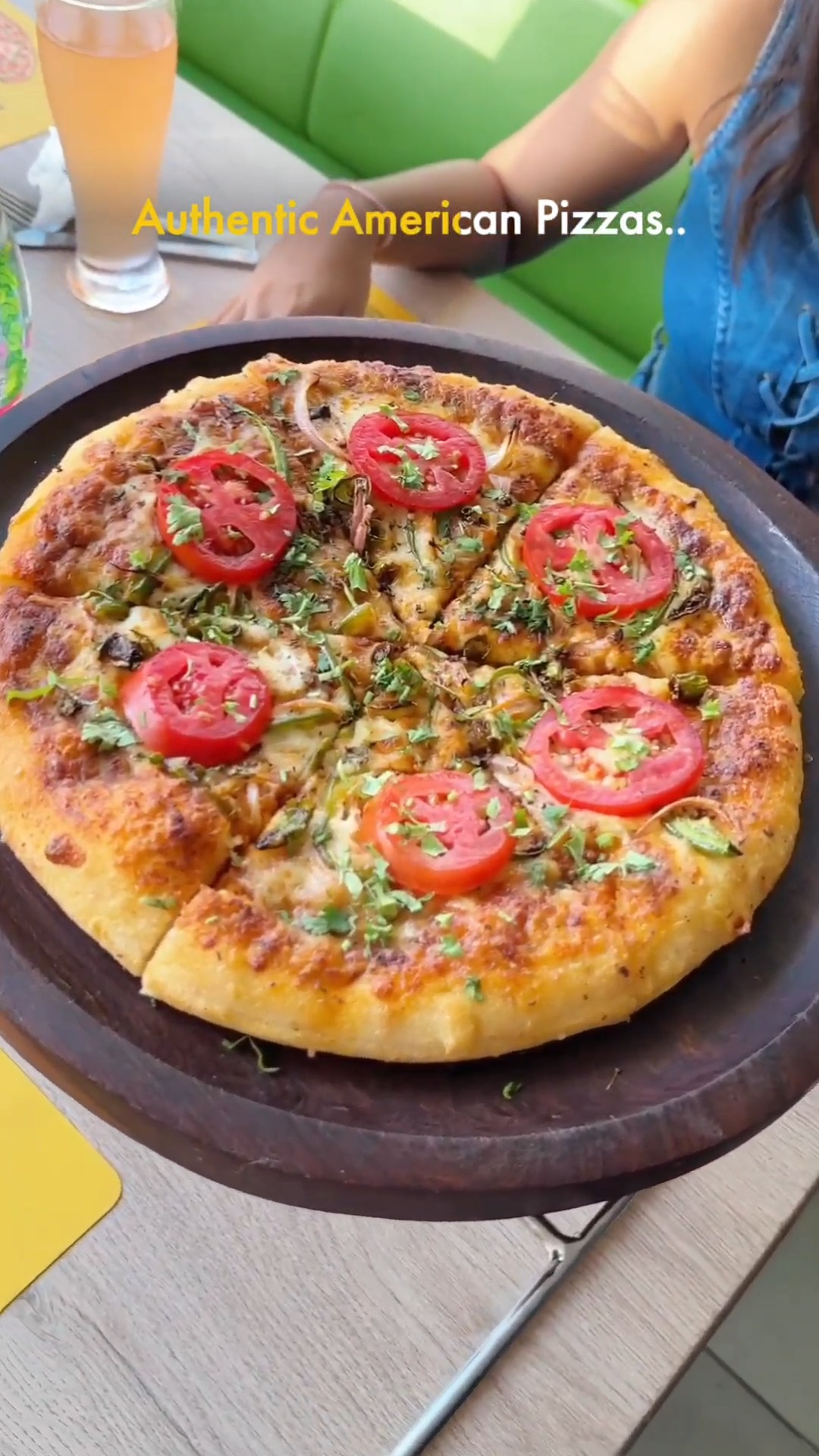 Pizzawalas India Facebook ad: Authentic American pizzas, a stunning ambience, fresh…