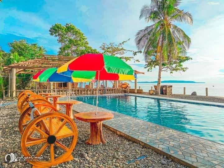 BAY Front Resort Facebook ad: Bay Front Resort is a simple but relaxing…