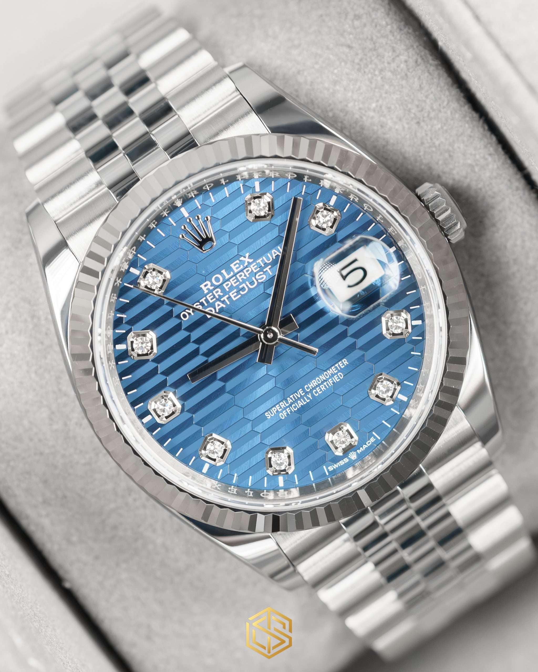 SwissTimepieces.co.uk Facebook ad