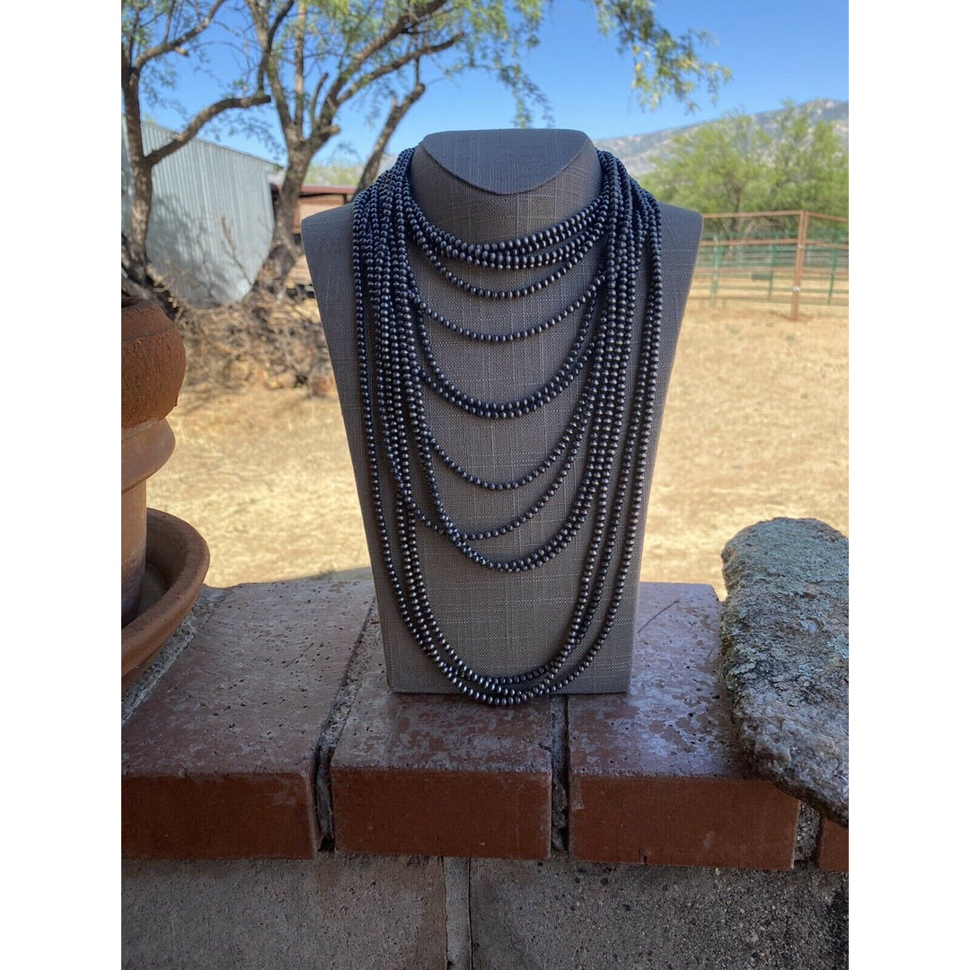 Nizhoni Traders LLC Facebook ad