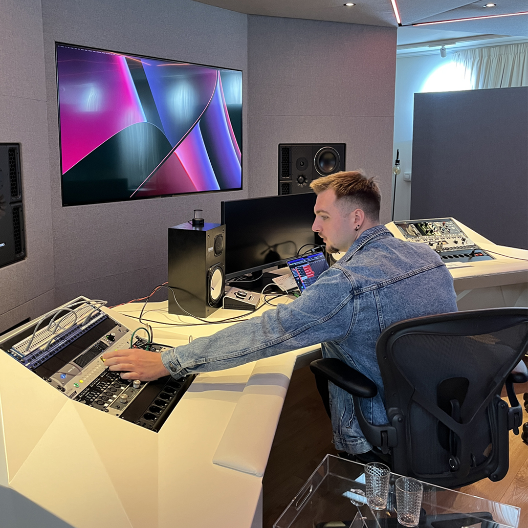 Major Mixing Facebook ad