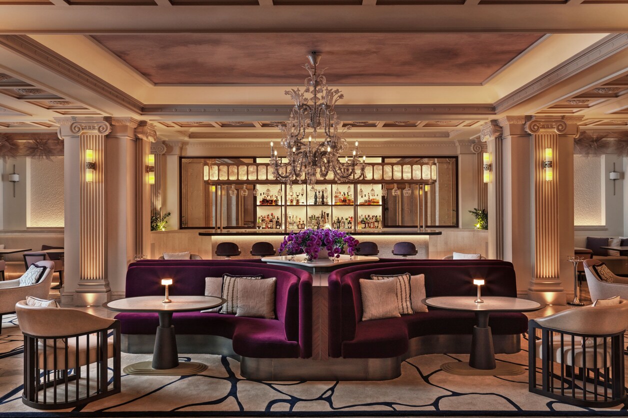 The Luxury Collection Facebook ad