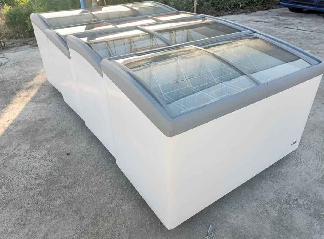 Smith Smith Facebook ad: Top glass freezer inverter