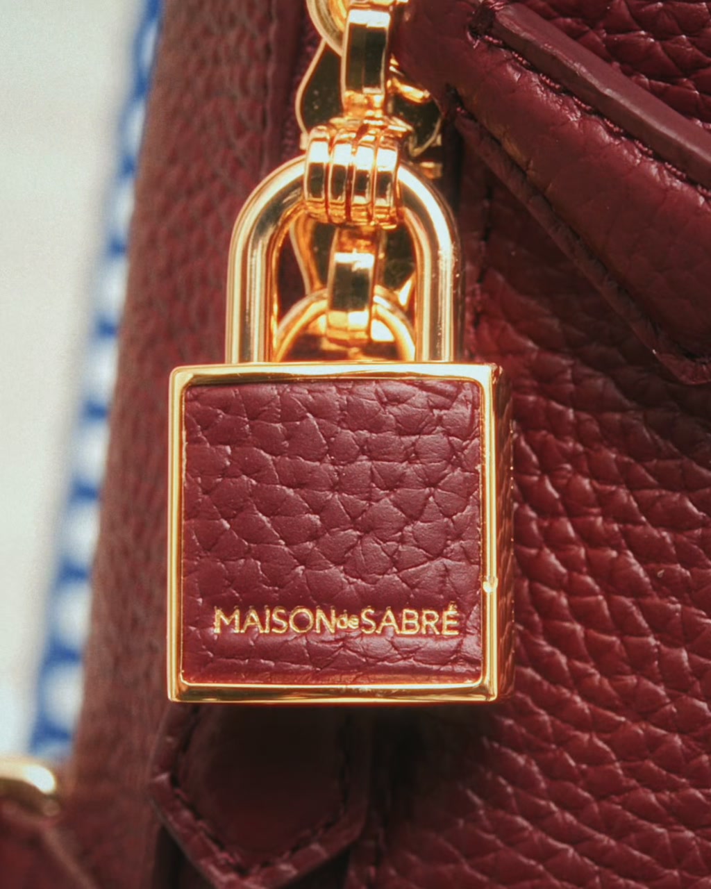 MAISON de SABRÉ Facebook ad: The Small Weekender | Functional Elegance.