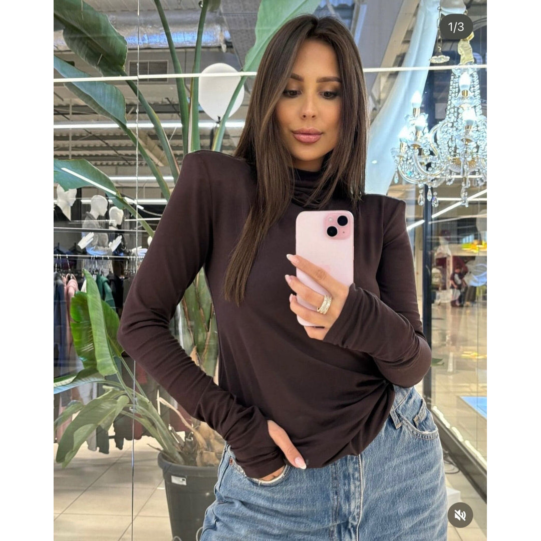 Cosmos Shop Facebook ad: Nauja megztinių kolekcija jau atvyko!