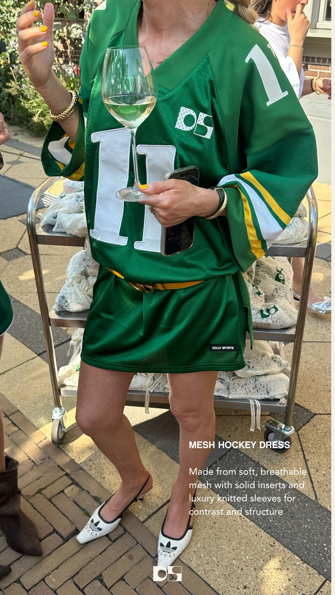 DOLLY SPORTS Facebook ad