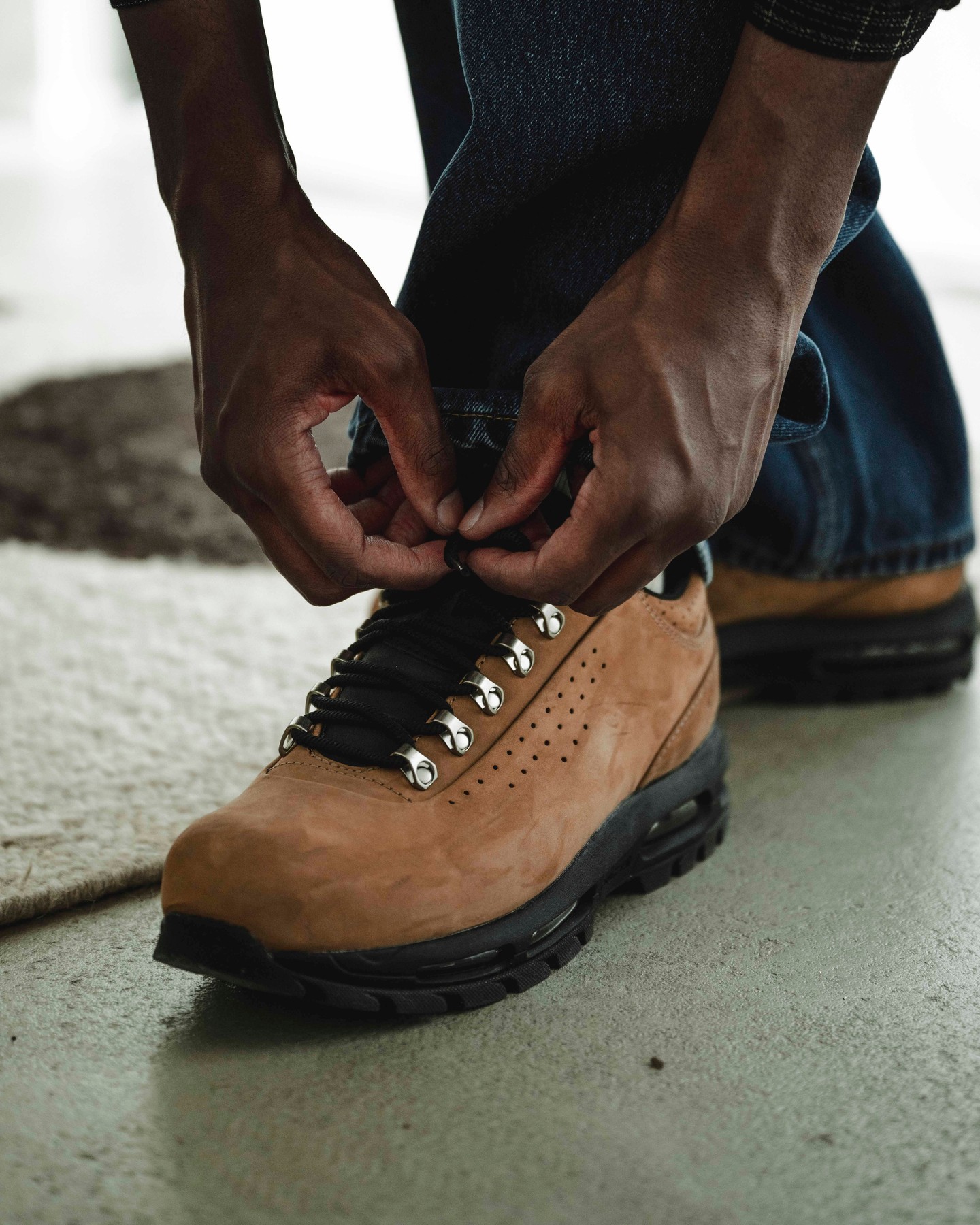 Asphaltgold Facebook ad: Outdoor DNA. Everyday style.