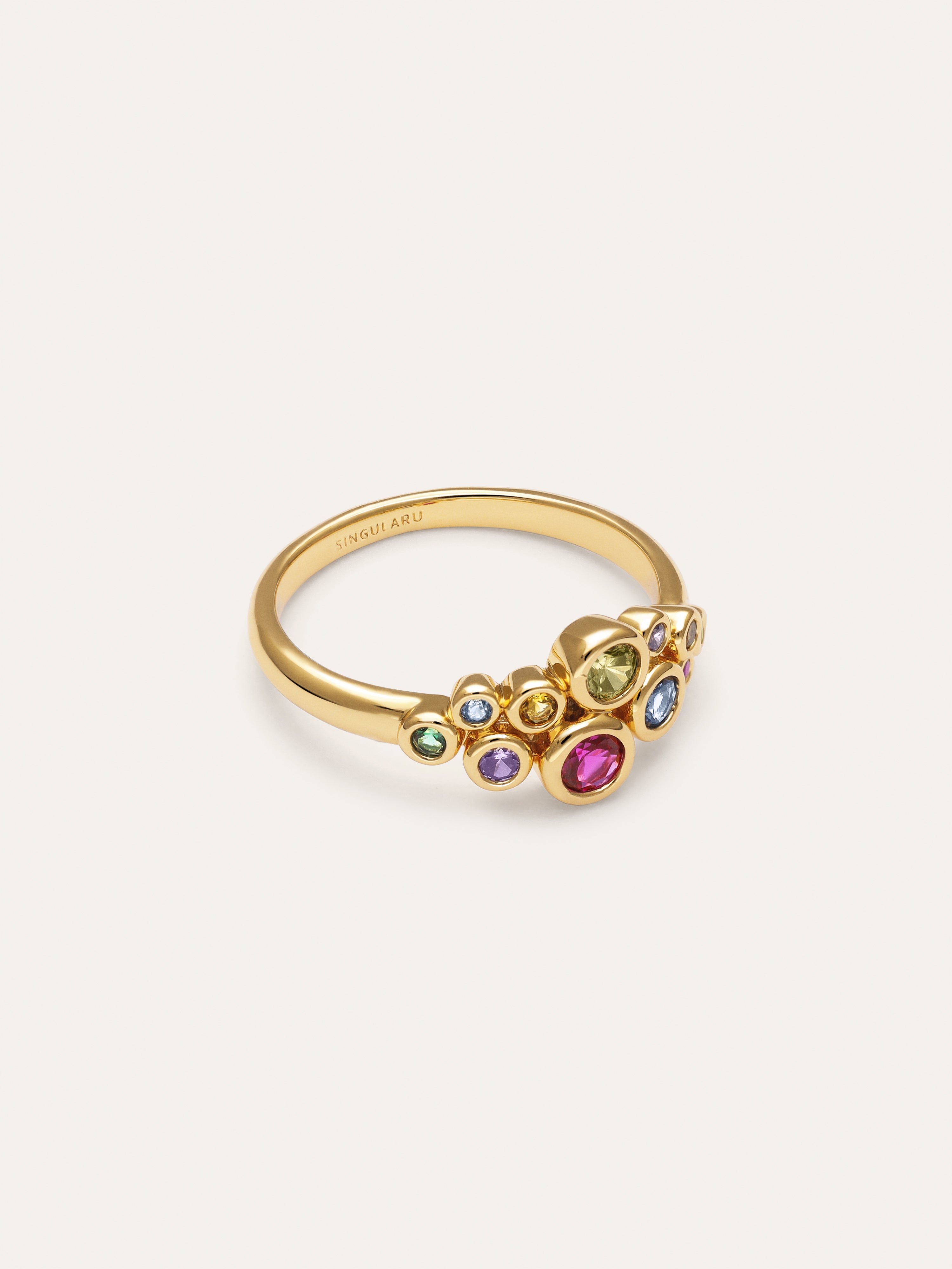 Singularu Jewels Facebook ad: Estos pendientes tienen que ser tuyos.