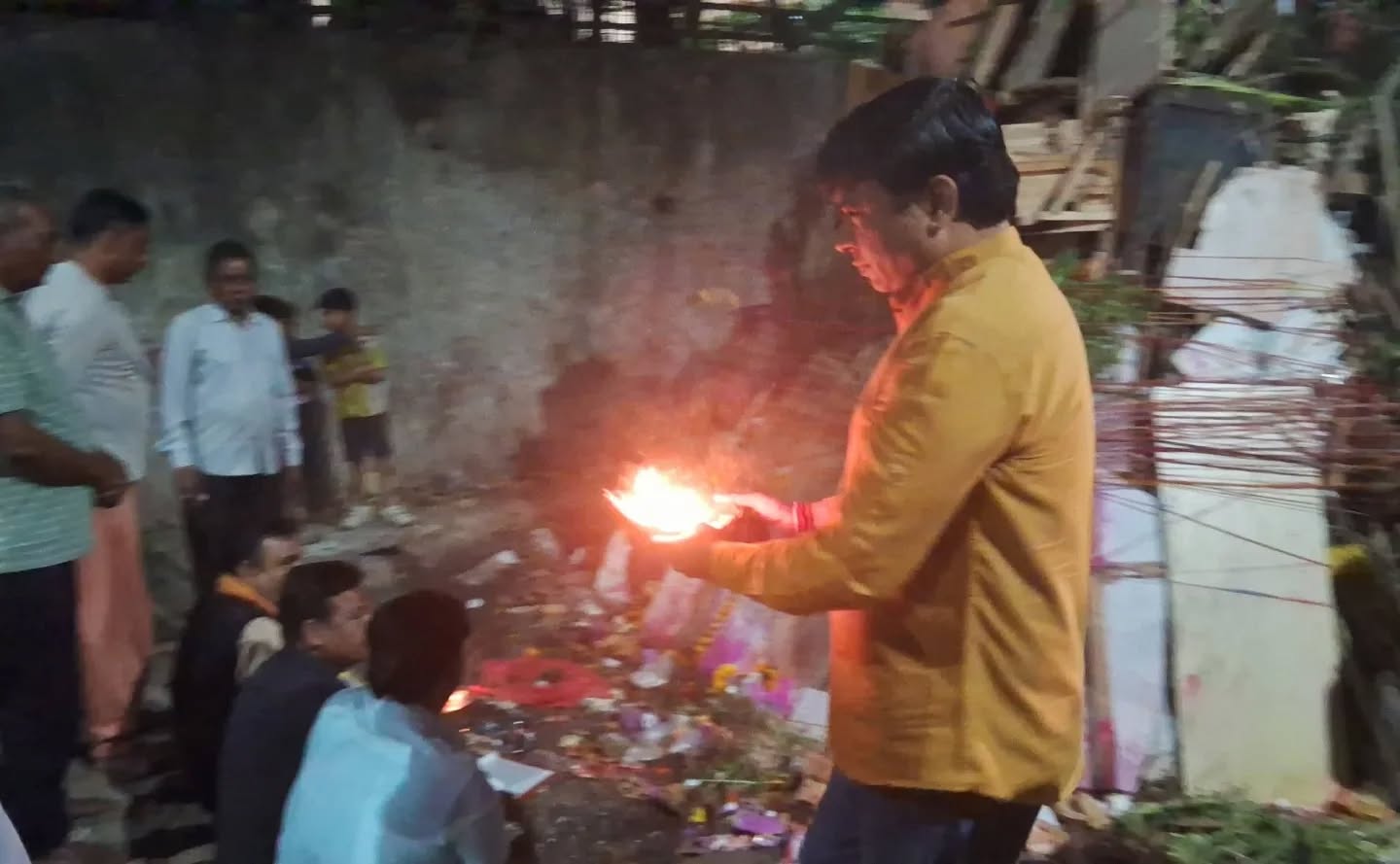 vijaysheryaar Facebook ad: हर साल की तरह इस वर्ष भी नवजीवन…