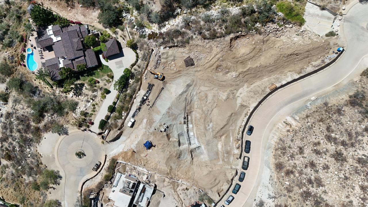 El Tabachin Constructora Facebook ad: ¿Necesitas preparar tu terreno para construir?