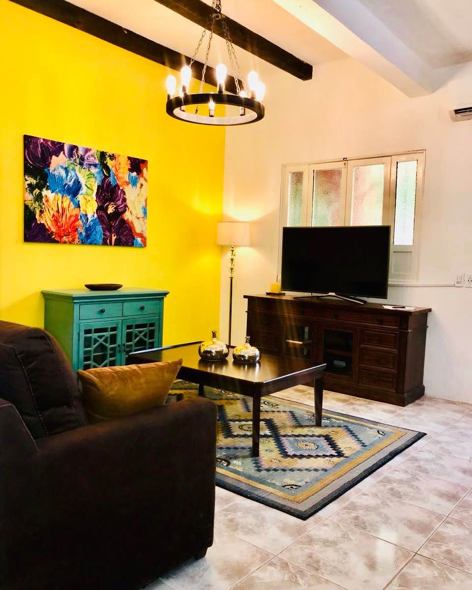 Jose Lopez Facebook ad: 1 Bed 1 Bath - Apartment