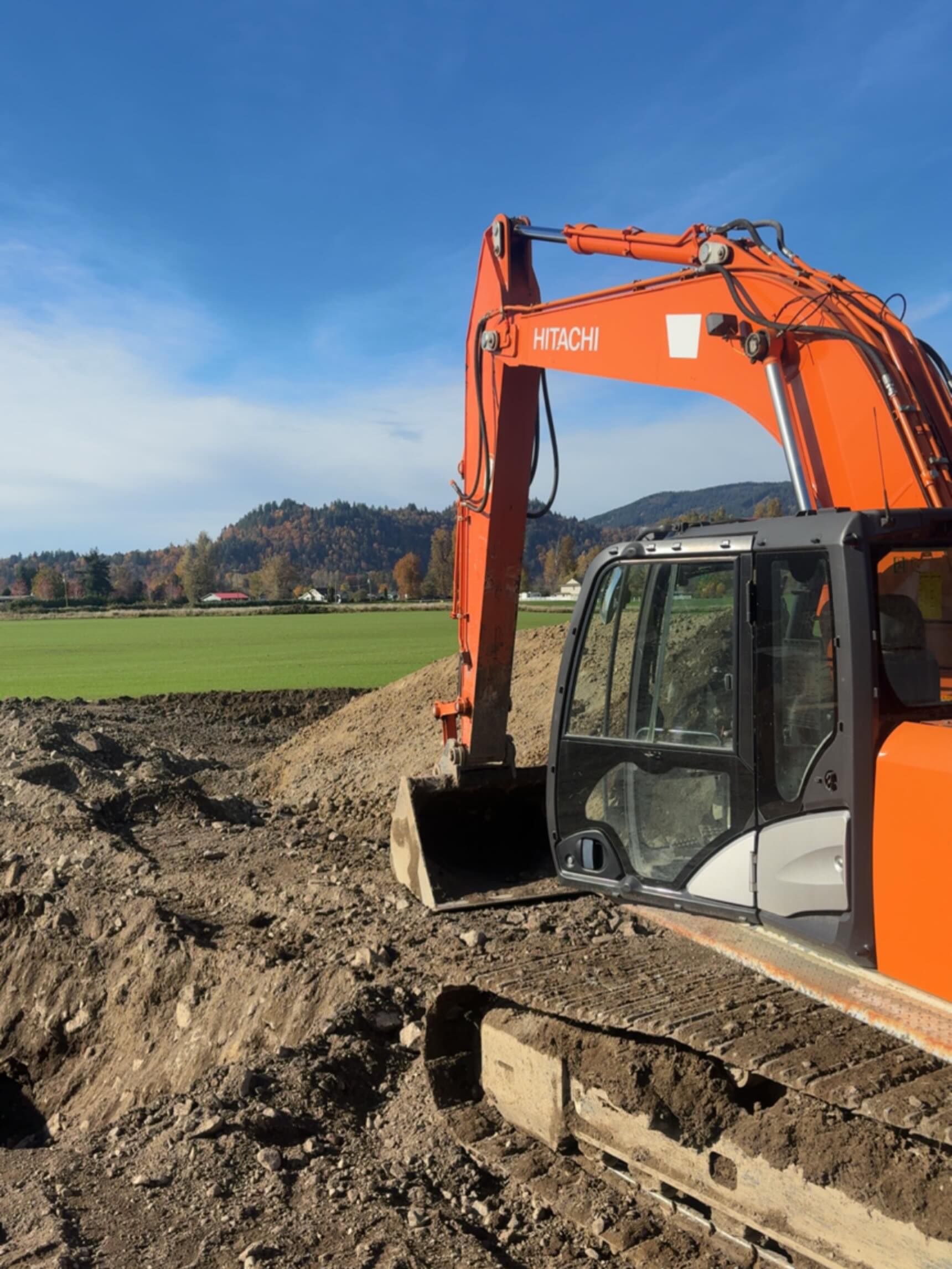 Leary Site Services Facebook ad: In earthworks, efficiency matters.