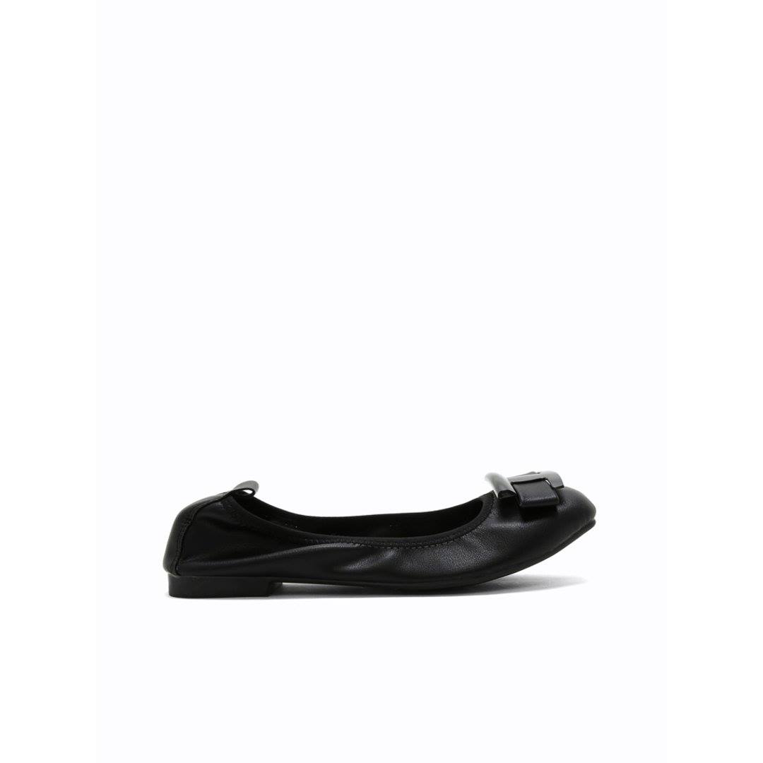 Figlia Shoes Facebook ad: FIGLIA is now online! SHOP NOW!