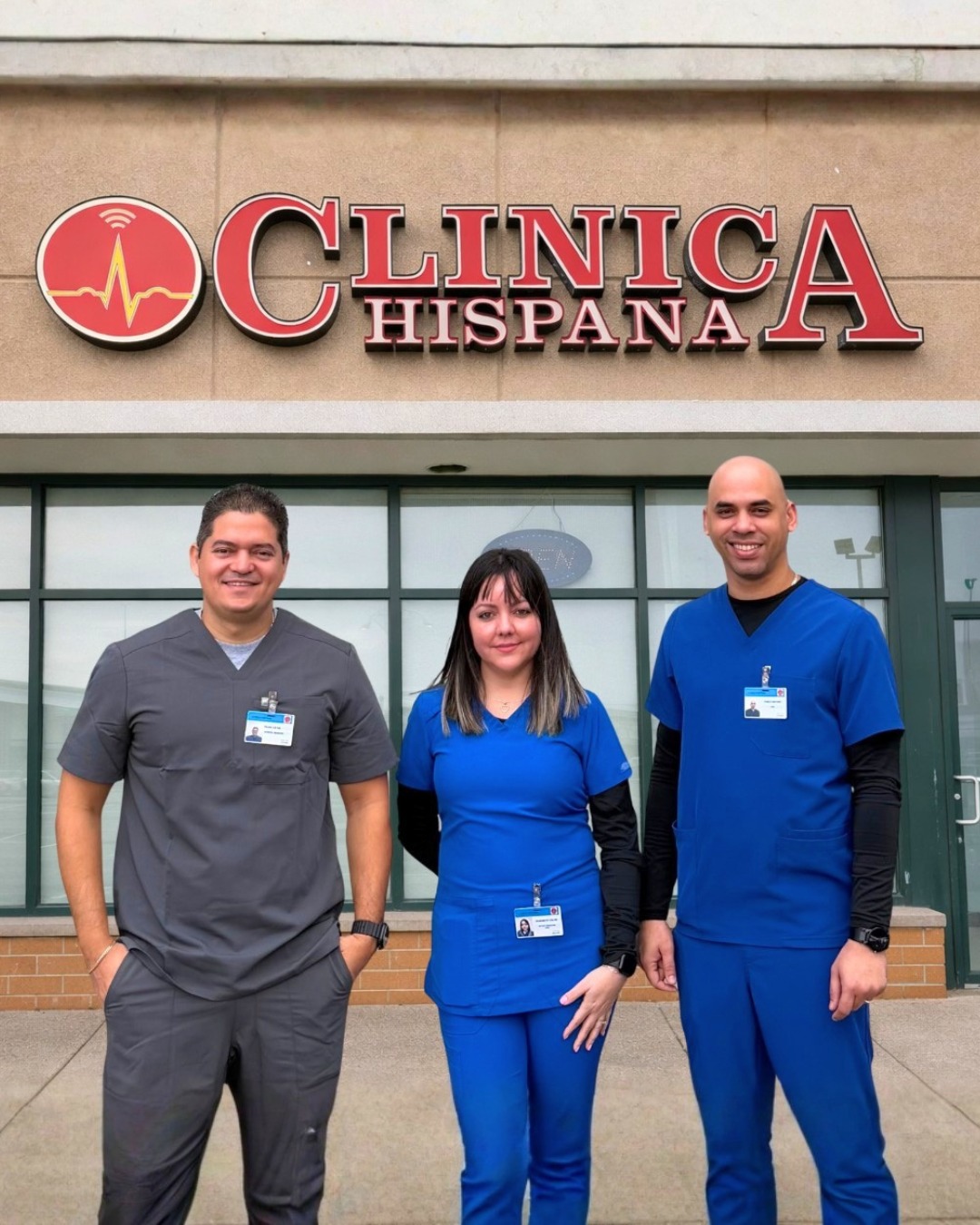 Clinica Hispana Chicago Facebook ad: Clínica Hispana ya está en Chicago!