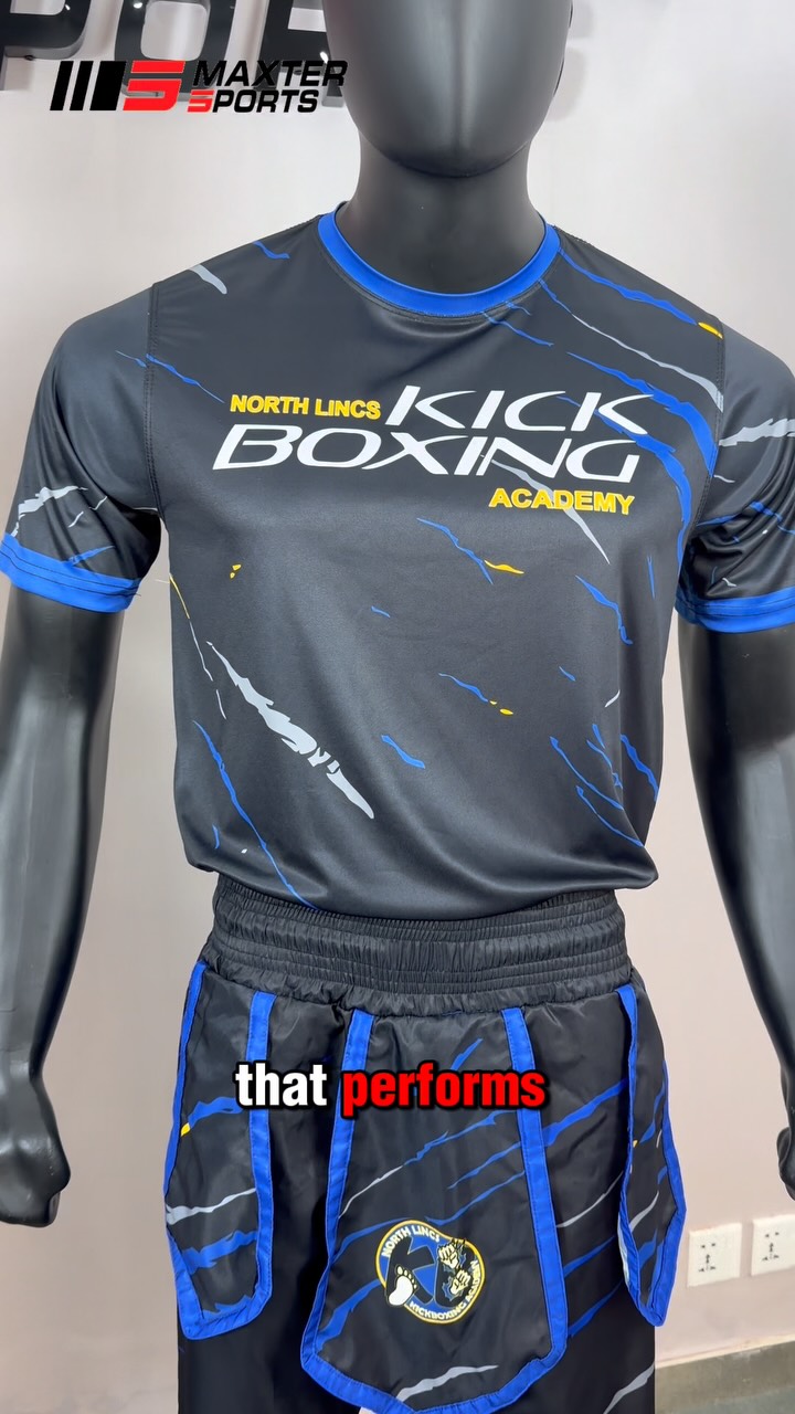 Maxter Sports Facebook ad: Custom Kickboxing Fight Trousers & Vests