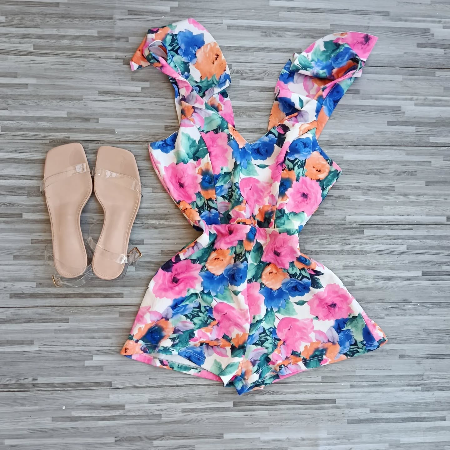 ovias_clothes Facebook ad: Esta belleza mujeres super cómodo