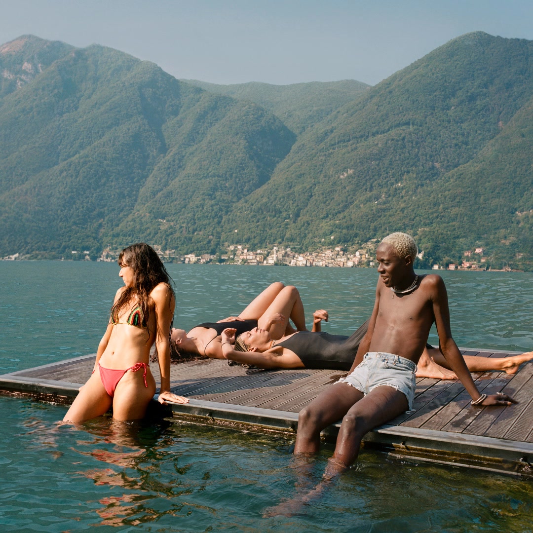 Airbnb Facebook ad: Tuto: la vie de chateau