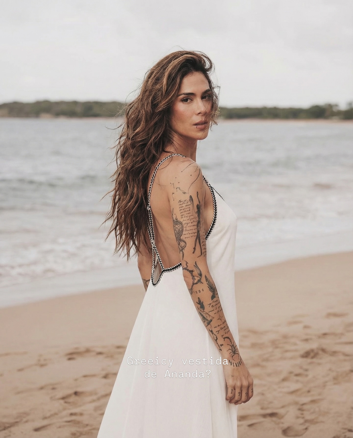 Ananda Human Design Facebook ad: @greeicy se viste de nuestra marca …