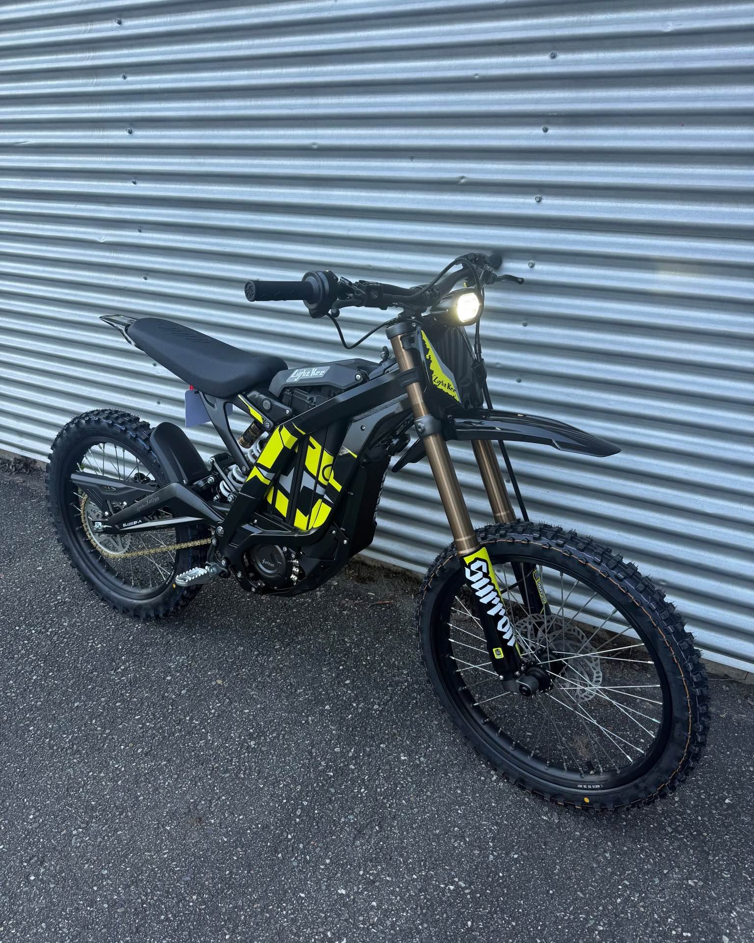 Matt Matt Facebook ad: 2025 BRAND NEW Surron Light bee X