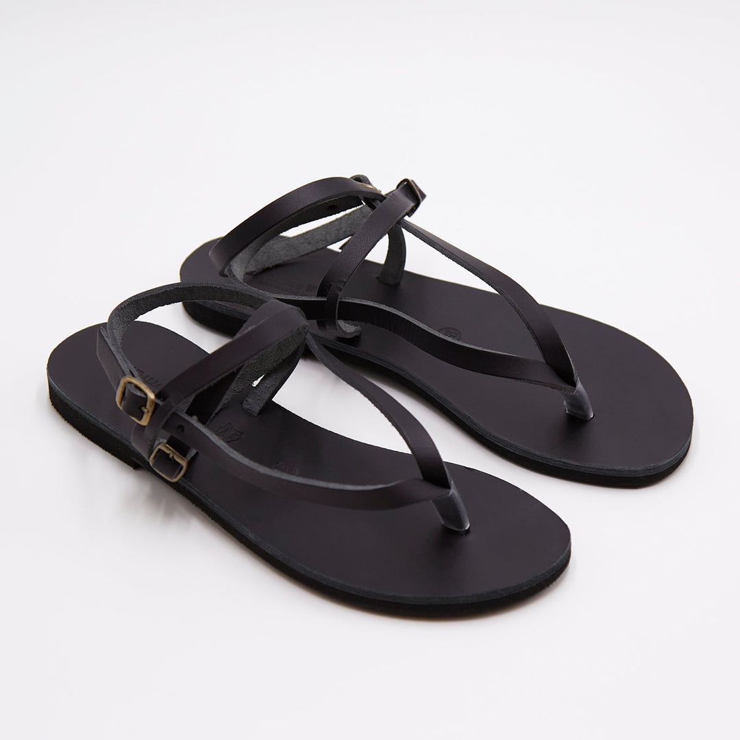 Sandalias Griegas Facebook ad: HANDMADE LEATHER SANDALS.