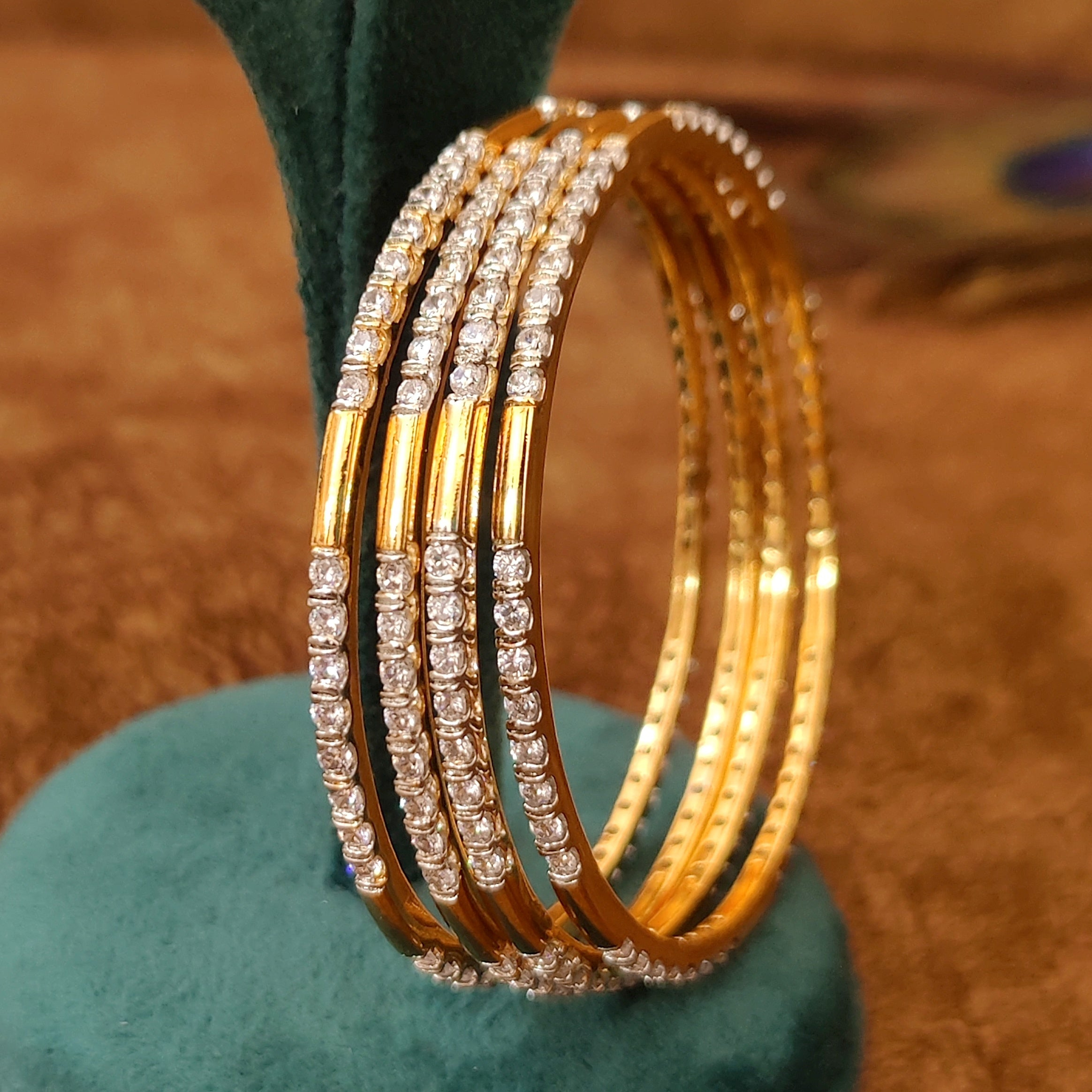 jewelatoz Facebook ad