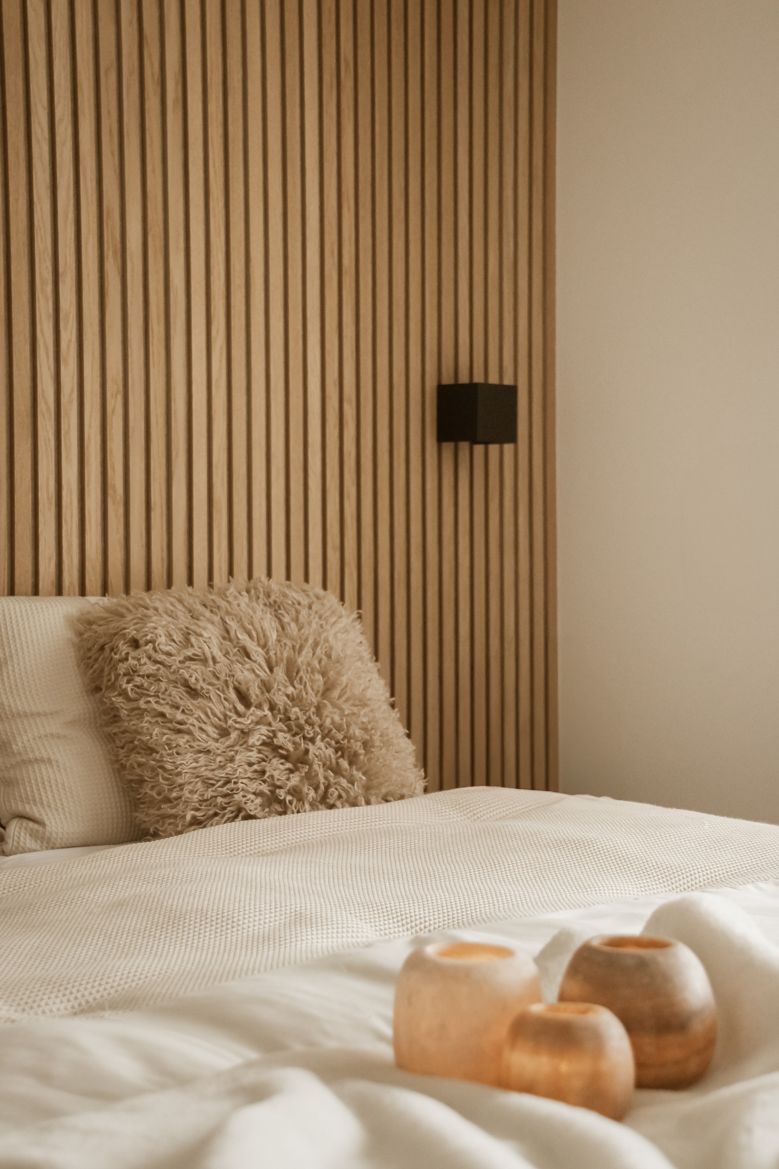 HappyBed Facebook ad