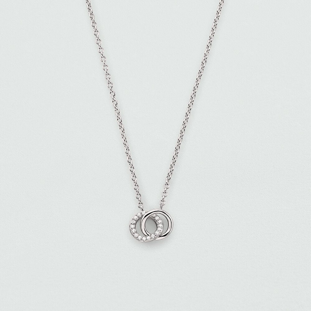 AGATHA Paris Facebook ad: Team collier?