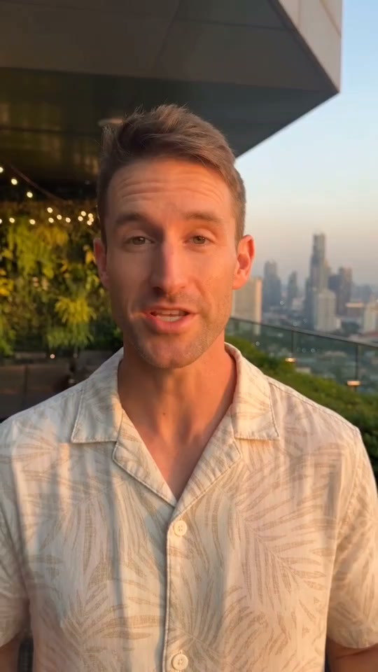 Carson&Chain Visa Facebook ad: Love Thailand and want to stay longer?
