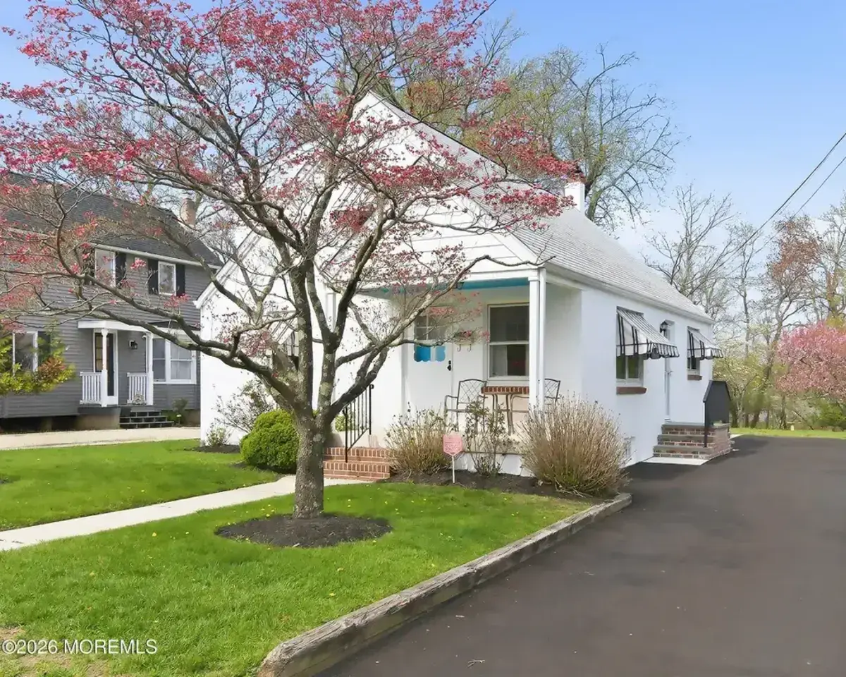 Corcoran Baer & McIntosh Facebook ad: 50 Ridge Avenue, Manasquan, NJ 08736