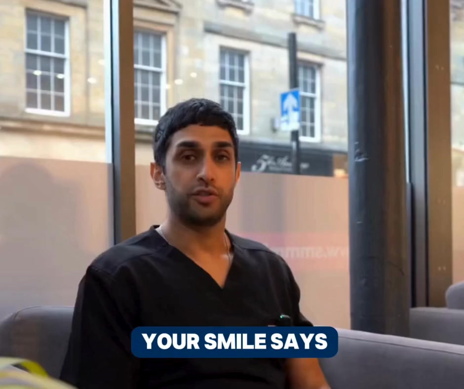 Smmmile Dental Facebook ad: Start Your Smile Makeover Today