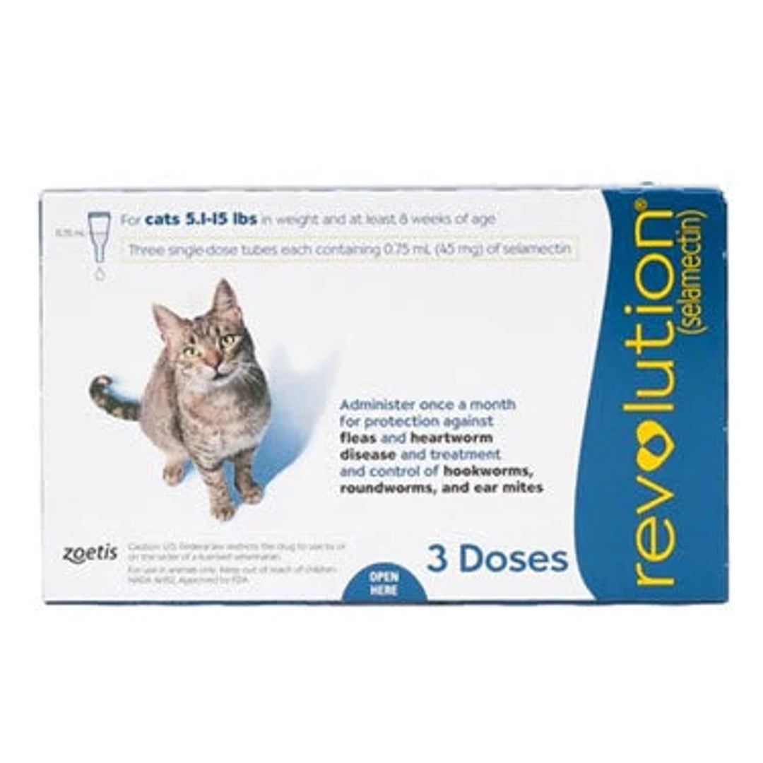 Petston Online Pet Supplies Facebook ad: Founded and managed by a team of vets…