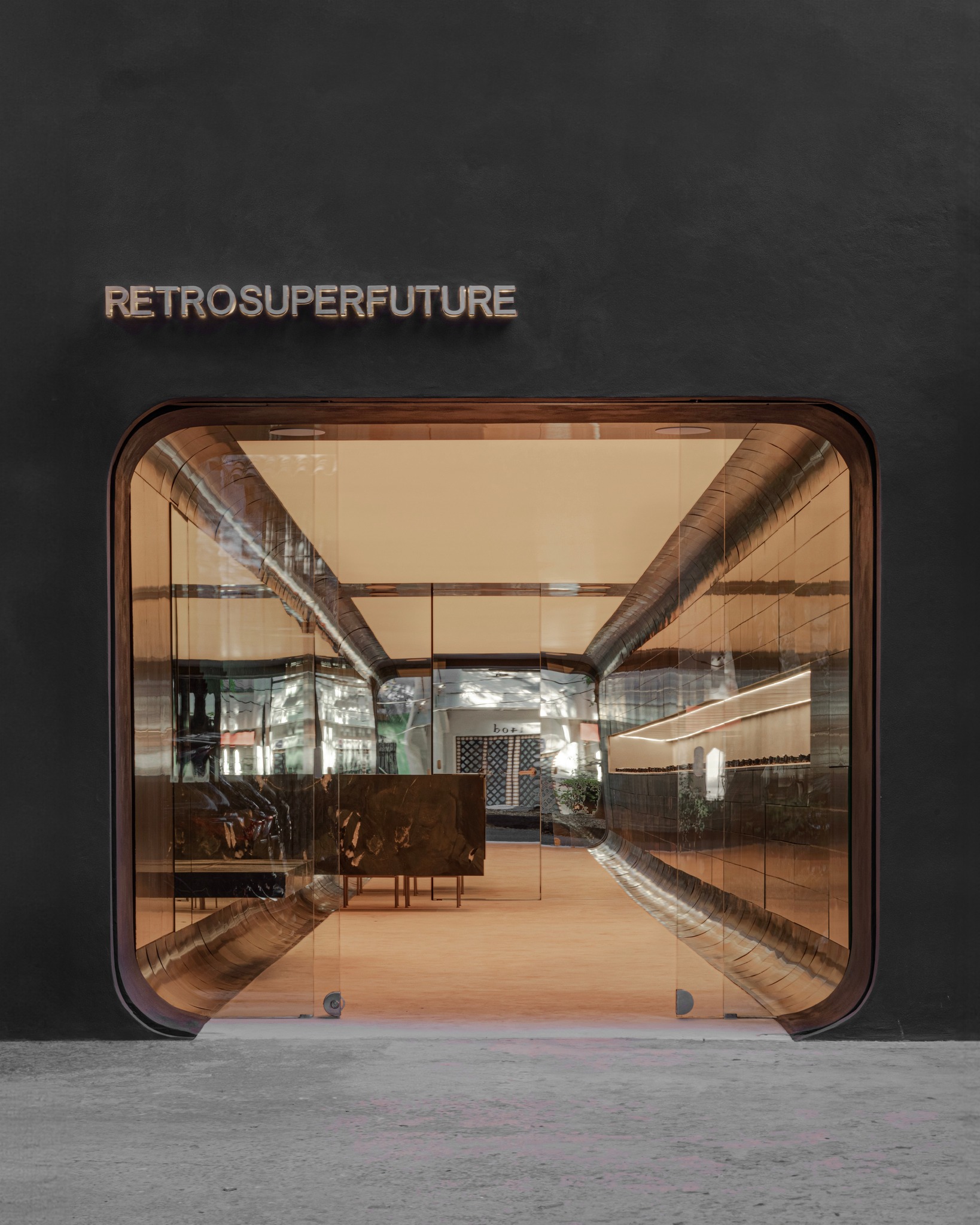 retrosuperfuture.mx Facebook ad: RETROSUPERFUTURE Ciudad de México Tienda Óptica
