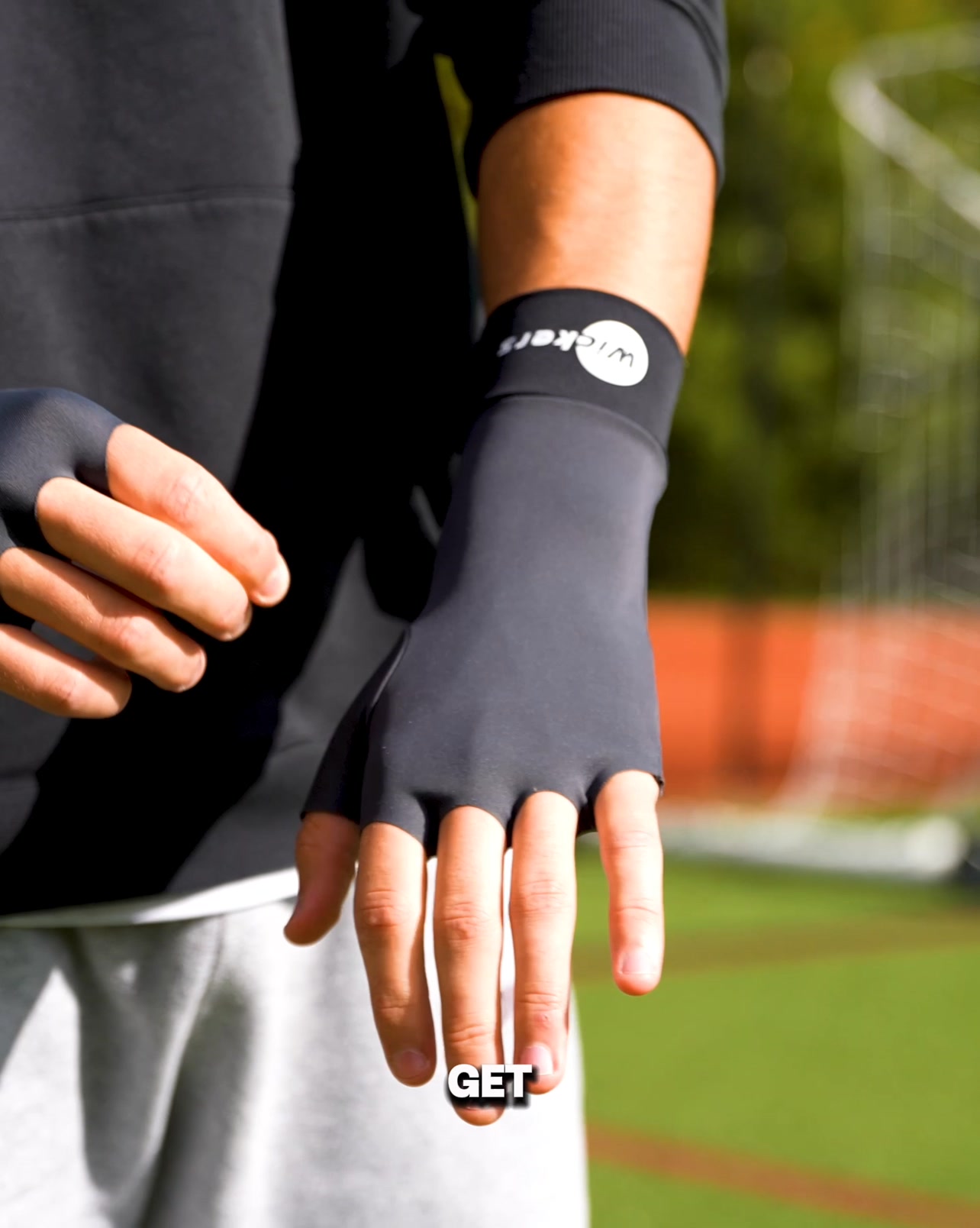 Wickers Sports Facebook ad: Stay Warm, Play Better