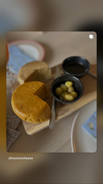 Honest Sheese Vegan Cheese Course Facebook ad: Dishonestly delicious. Small-batch Plant-based cheese.