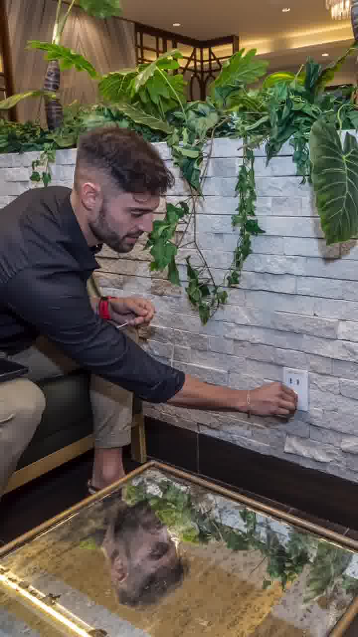 Lounge by MERA  Facebook ad