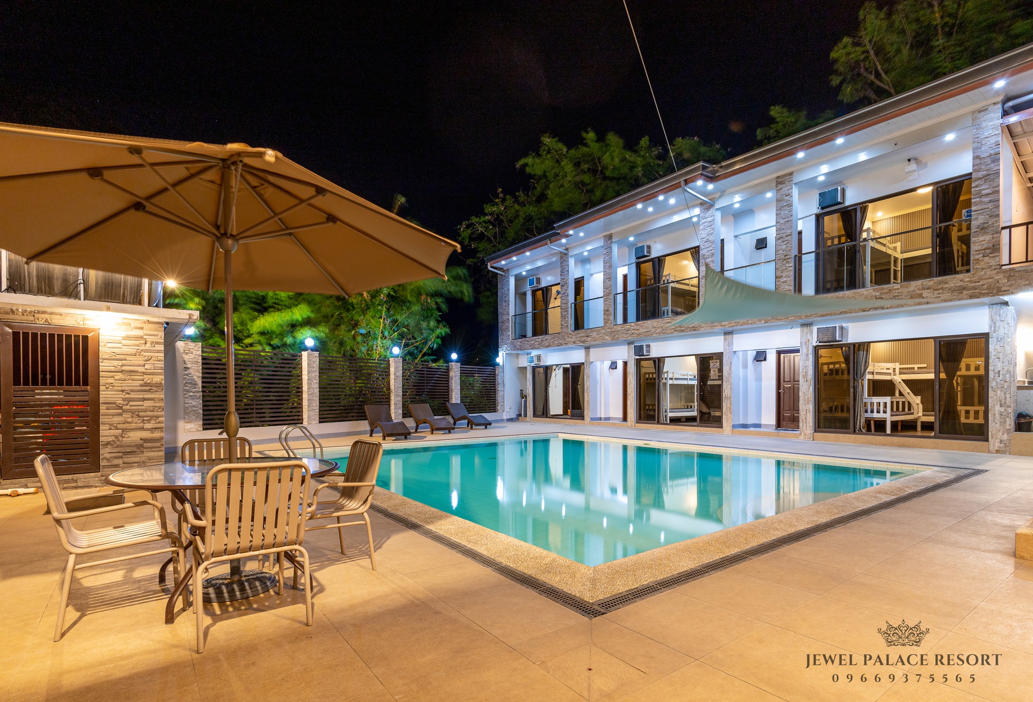 Jewel Palace Hot Spring Resort Facebook ad