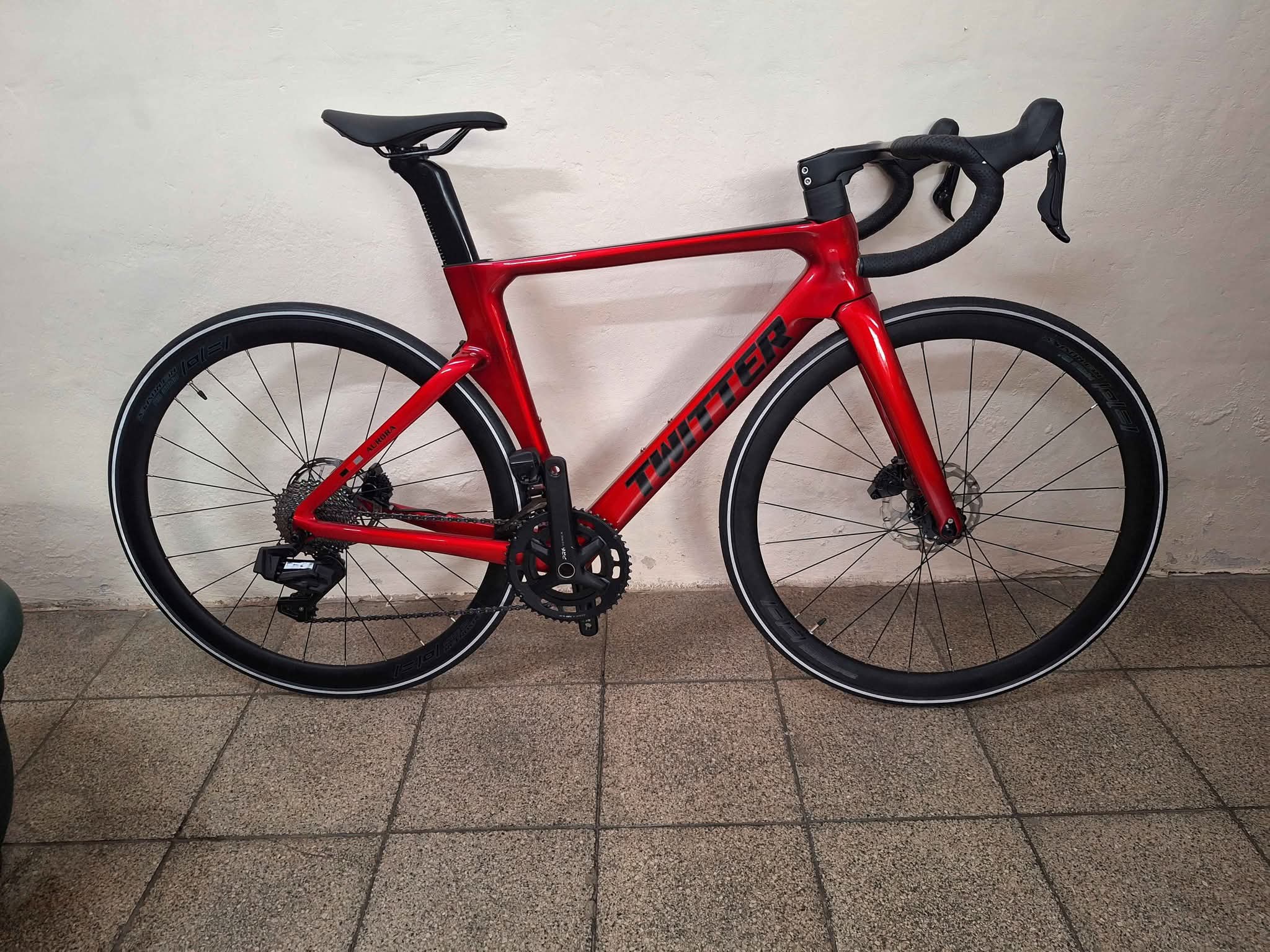 Allan Ugalde Obando Facebook ad: Bicicleta Twitter Marco de carbón electrónica 50 34 de 13…