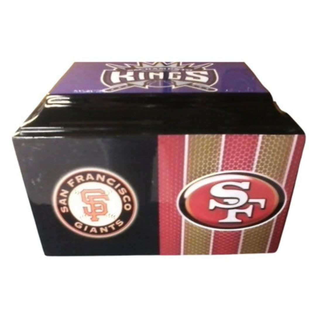 Custom Urns R Us Facebook ad from Mar 4, 2026