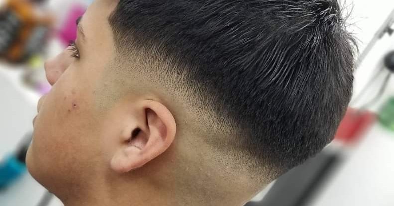 Estilo Latino Barber Shop Facebook ad