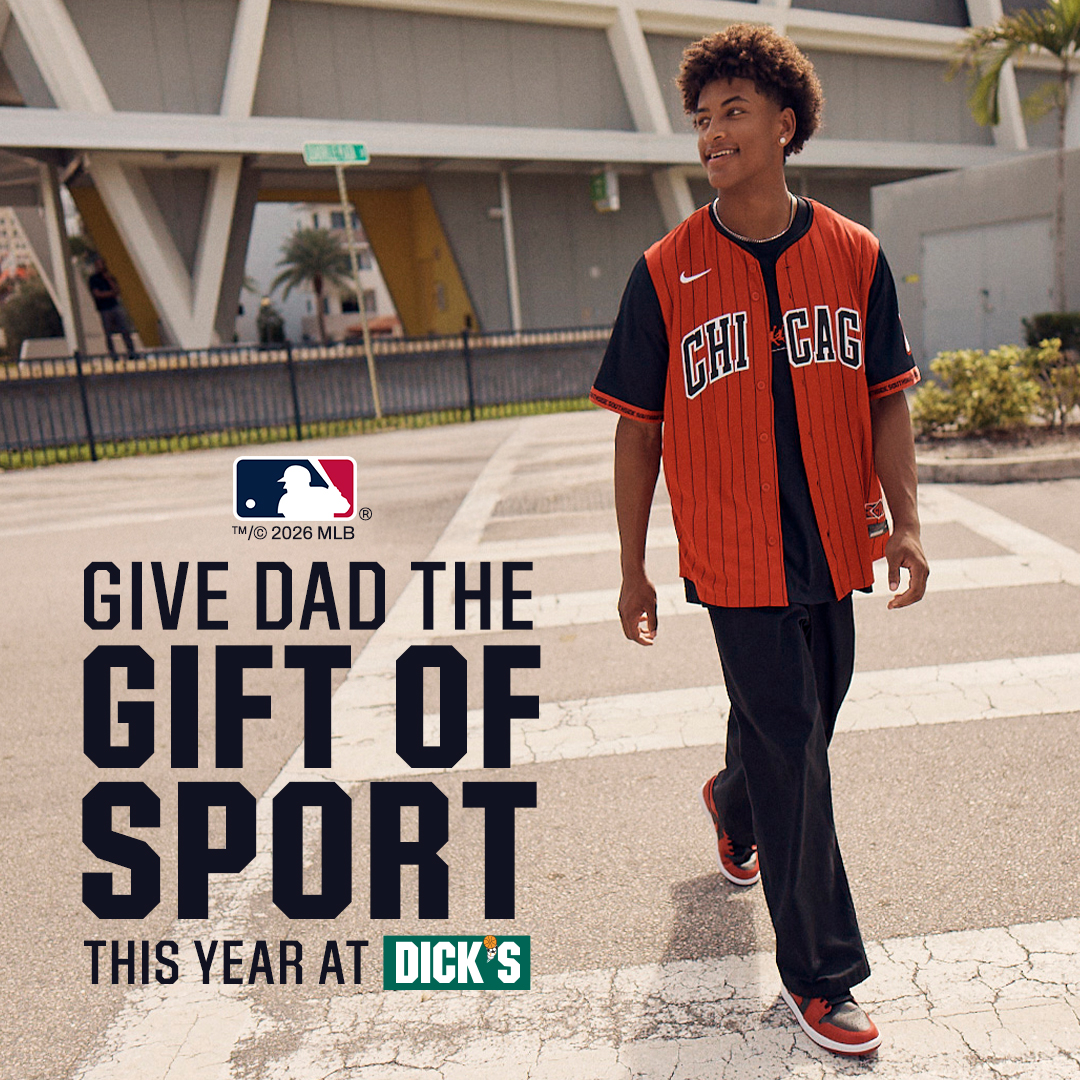 DICK'S Sporting Goods Facebook ad: Baseball Gifts for Dad