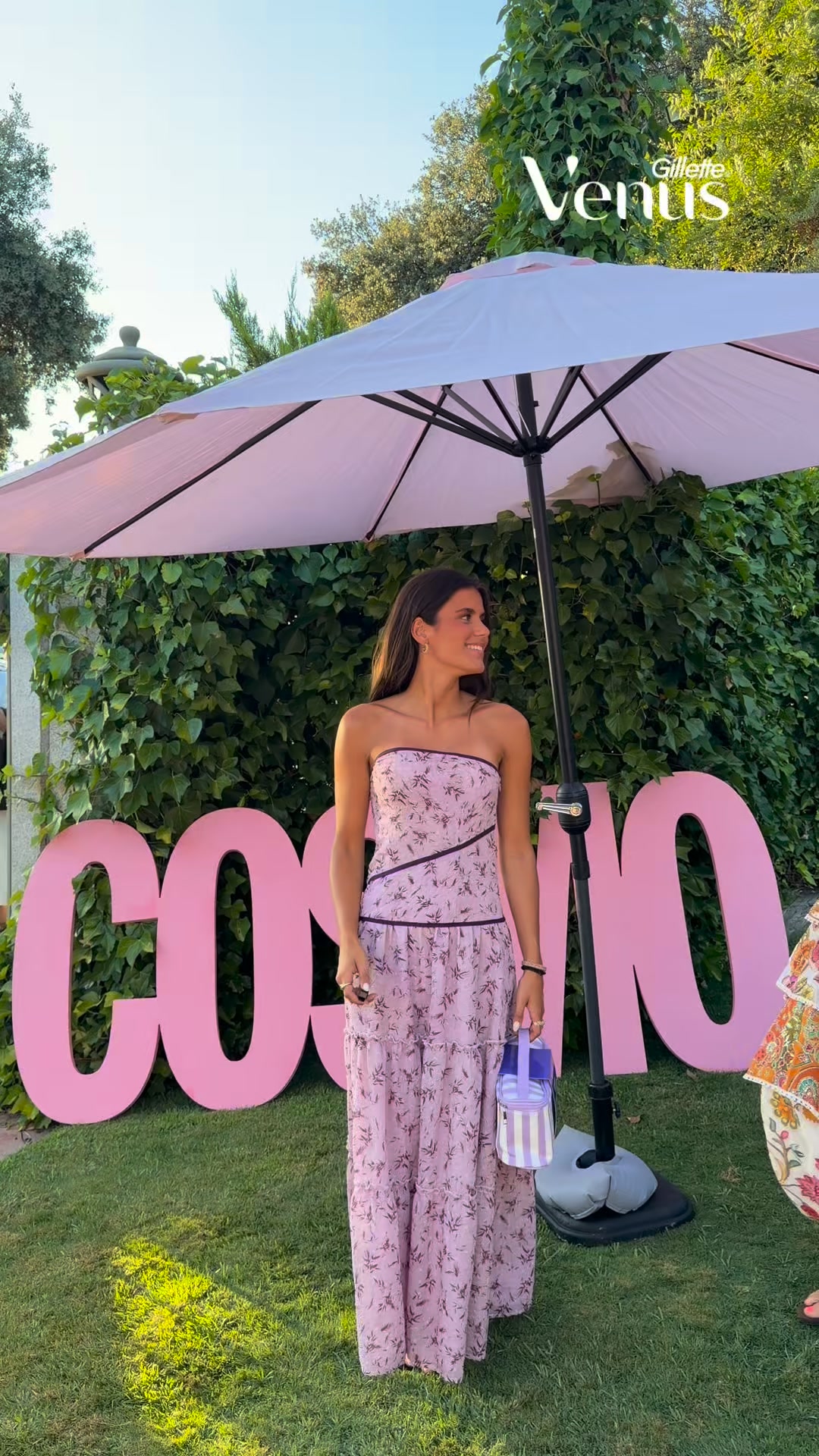 Gillette Venus España Facebook ad: ¡Venus con descuentos!