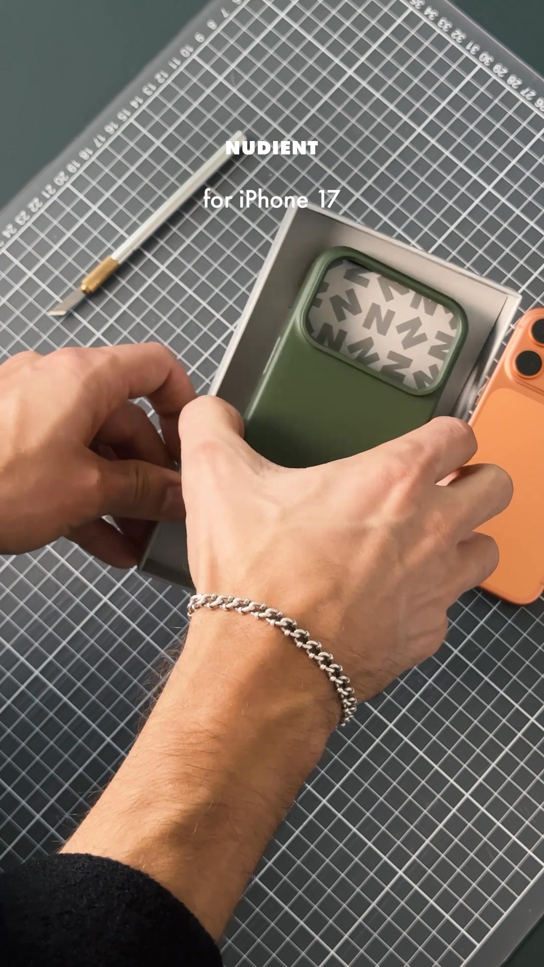 Nudient Facebook ad: Thin Case V6 - Available now
