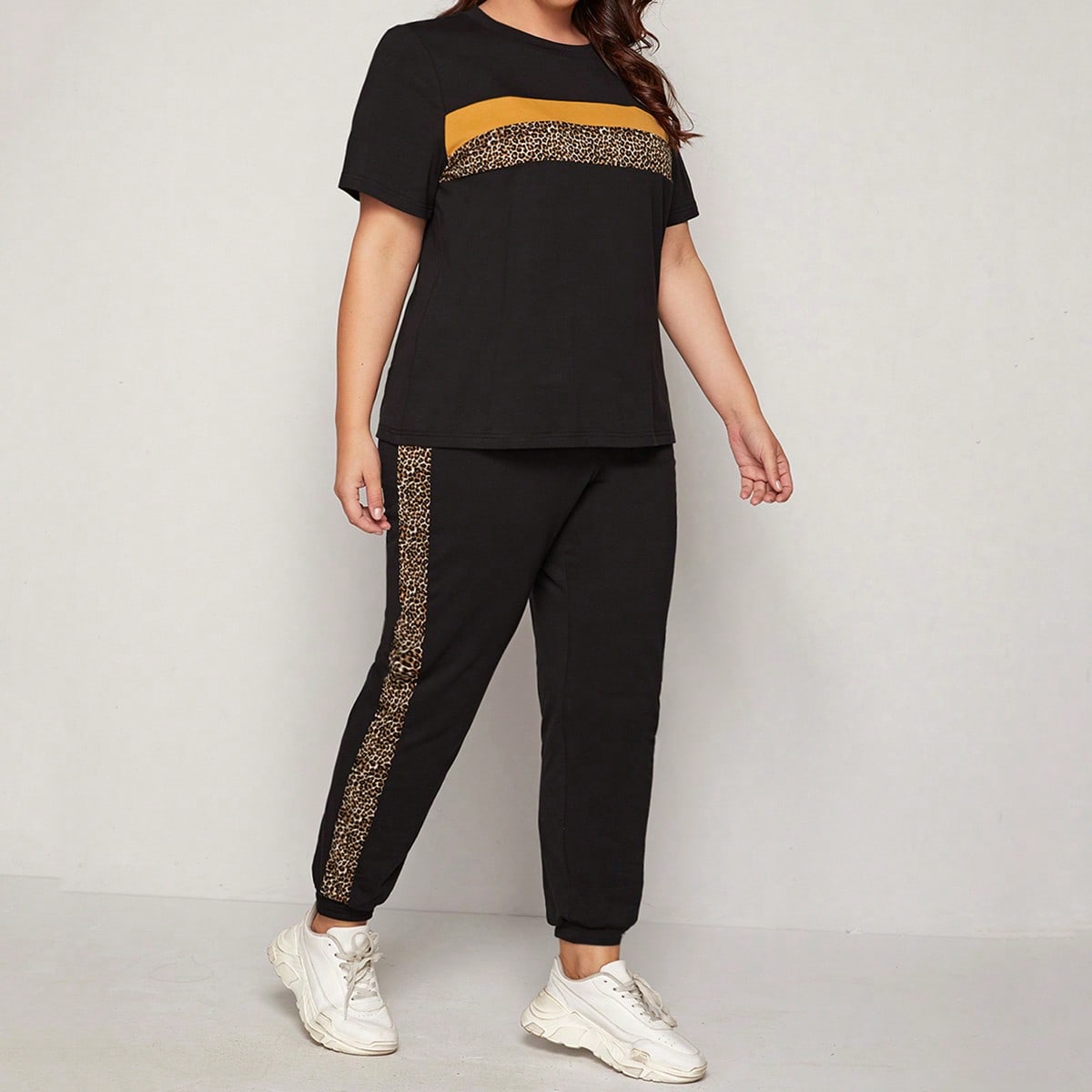 SHEIN Facebook ad
