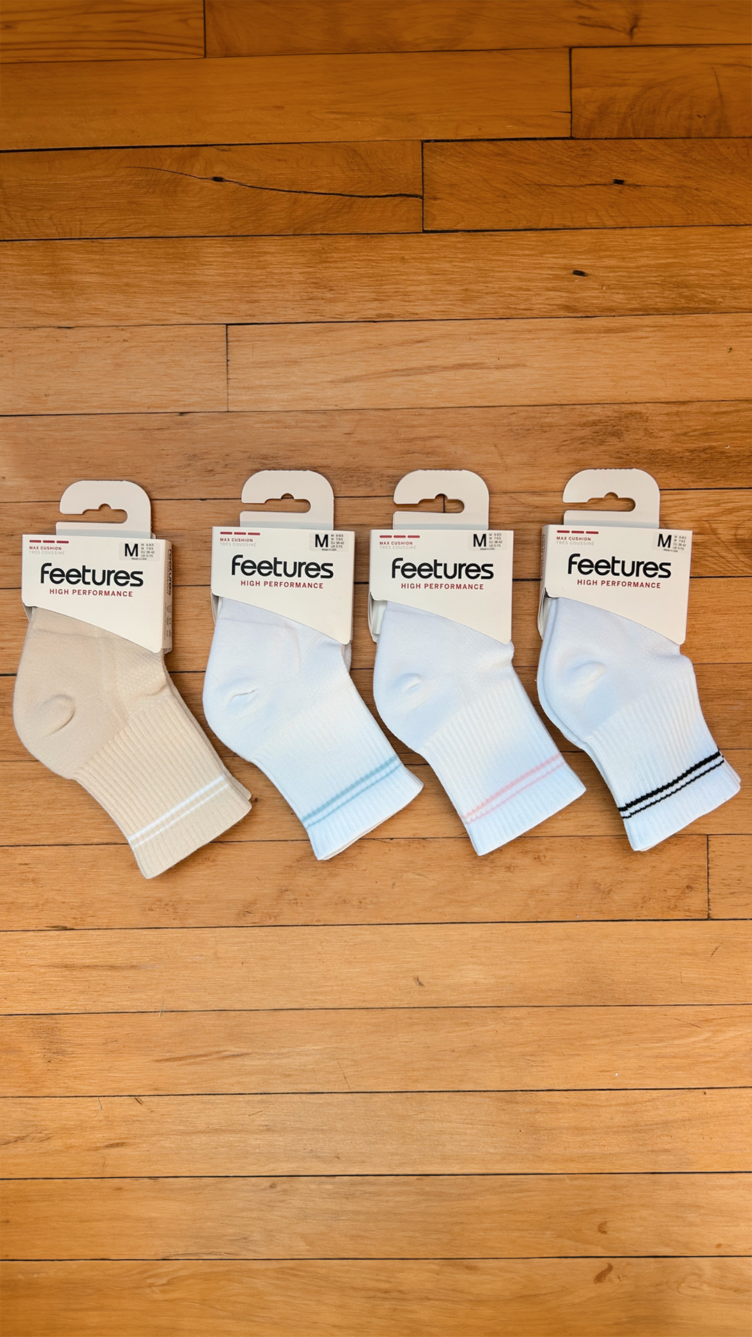 Feetures Facebook ad