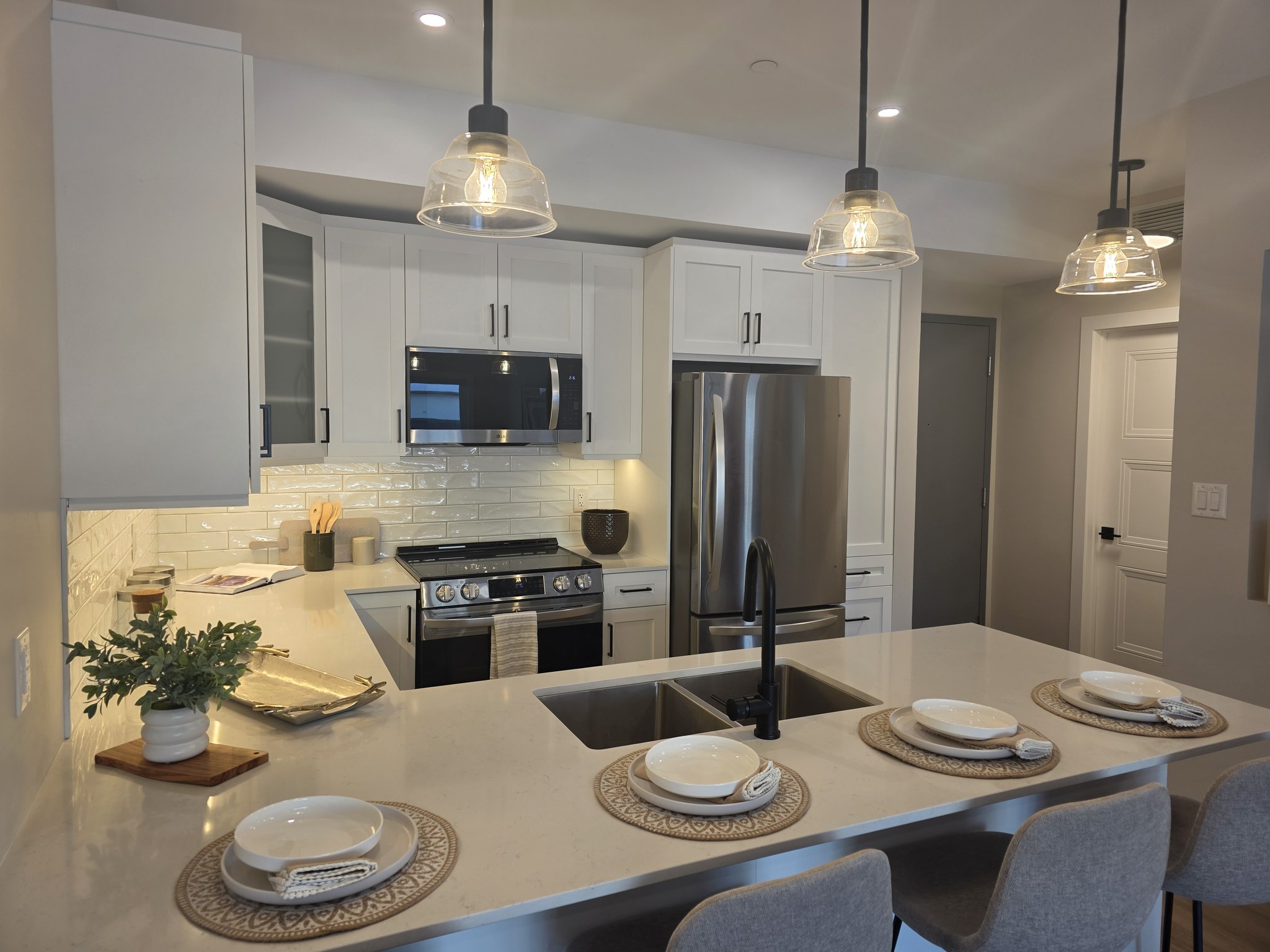 Lionheart Developments Facebook ad: Looking for a new home for June 1?