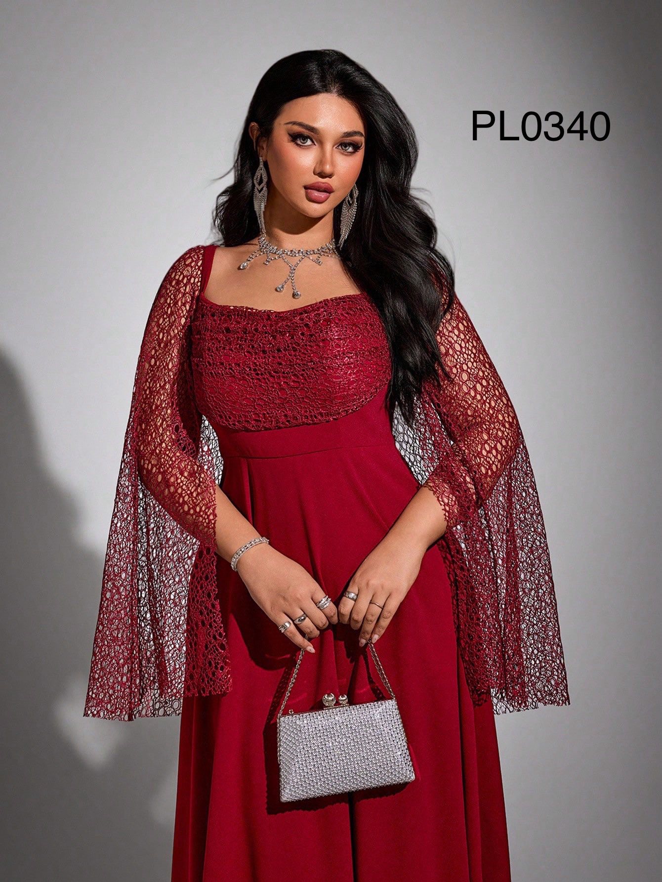 Ivan - Bridal & Party Dress Studio Facebook ad: NEW ARRIVALS & BESTSELLER PLUS SIZE DESIGN INSTOCKS