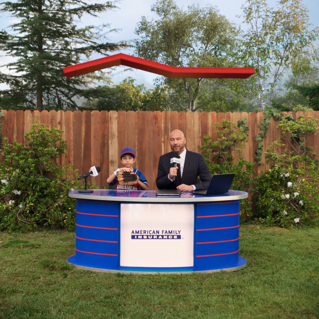 American Family Insurance Facebook ad: Play it smart