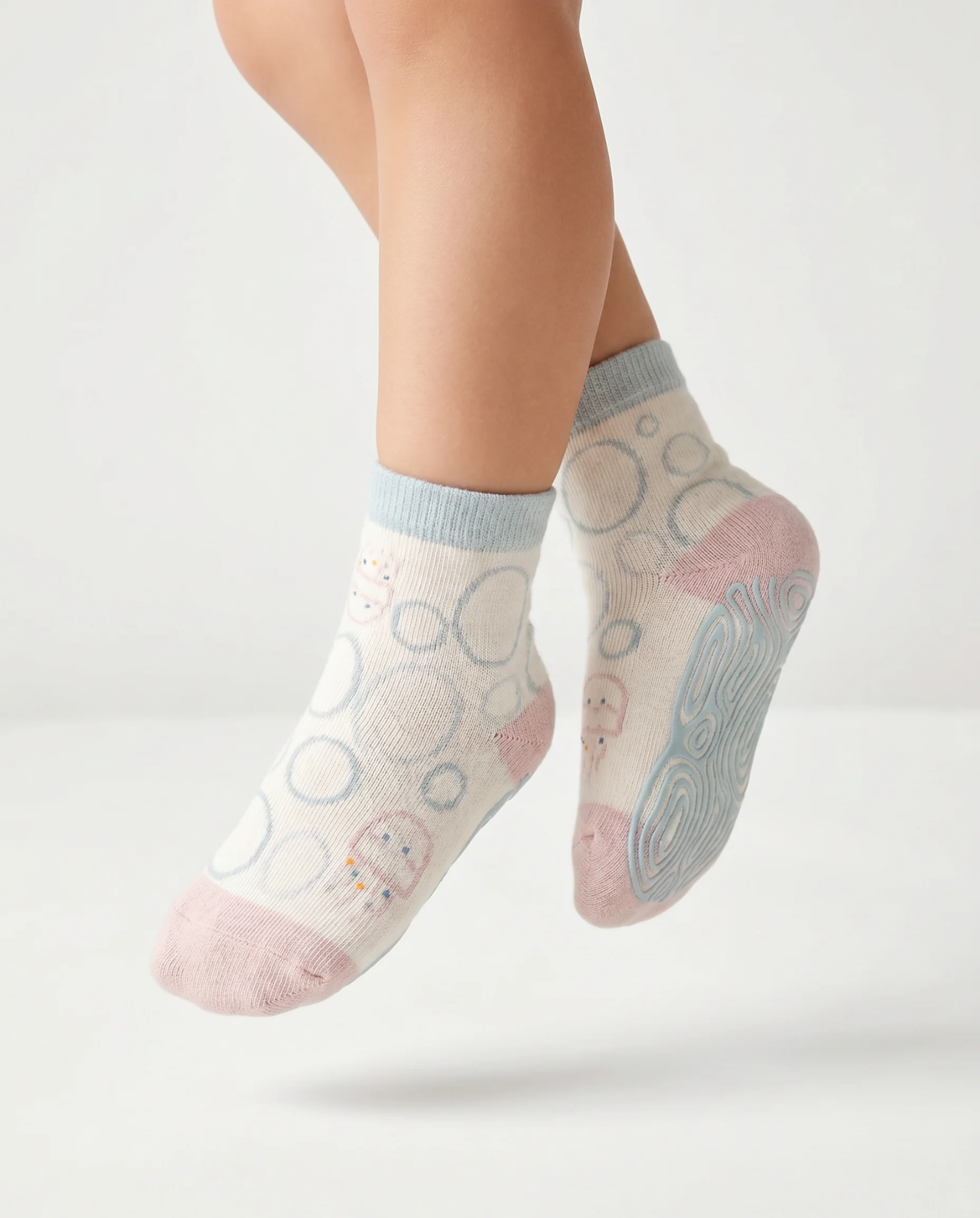 Little Yoga Socks Facebook ad